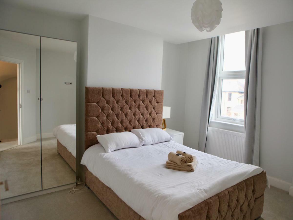Cosy Room Near Westfield Stratford Londra Esterno foto